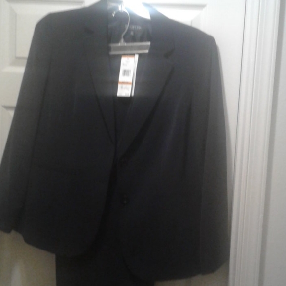 Pantsuit - Picture 1 of 2